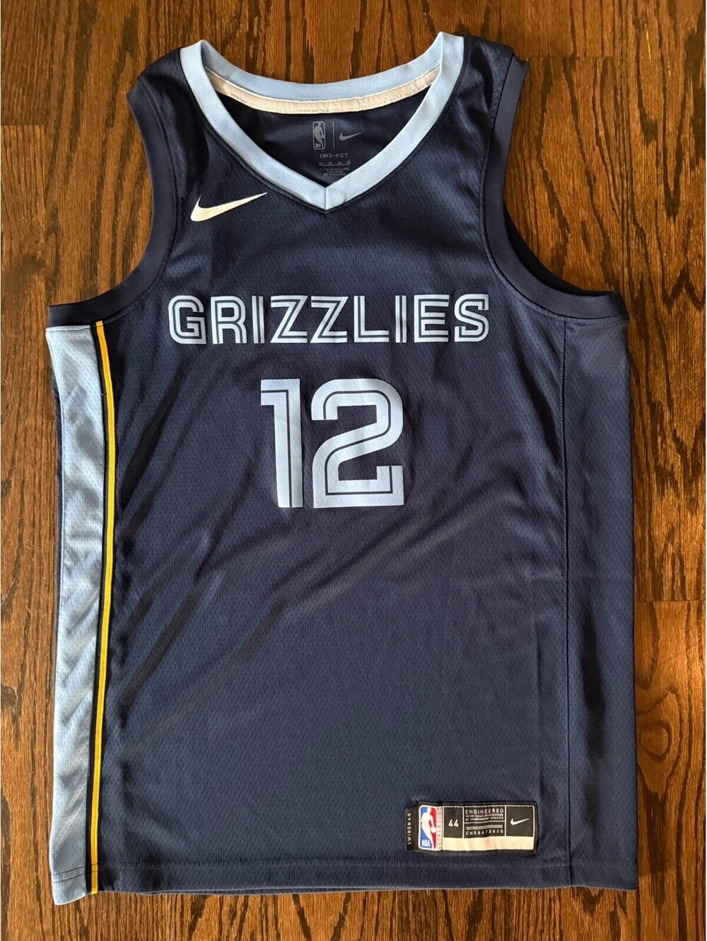 Nike Ja Morant Memphis Grizzlies Icon Edition Swingman Jersey Size 44 NBA